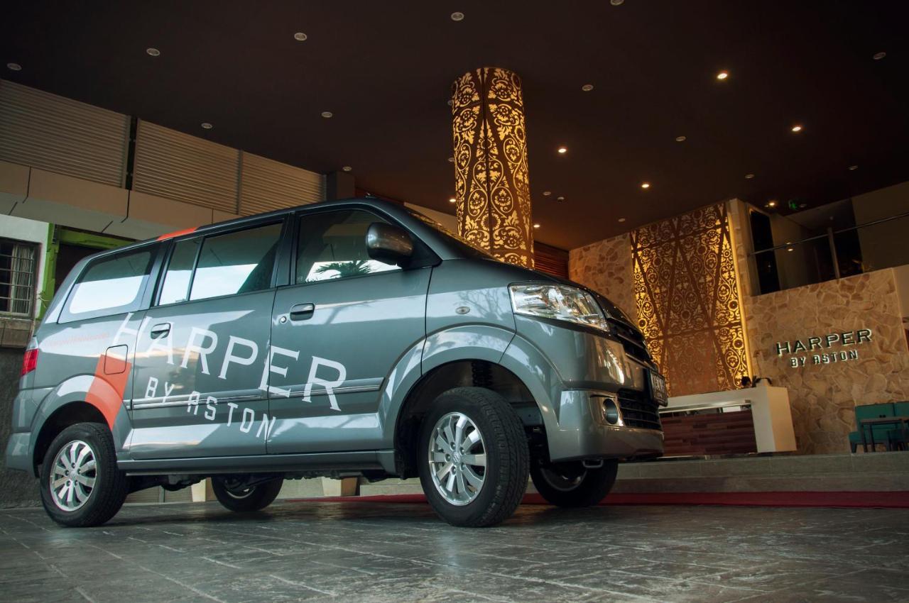 Harper Kuta Hotel by ASTON Legian Exteriör bild